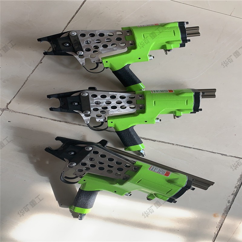 氣動錨網(wǎng)連扣機(jī)01_副本.jpg